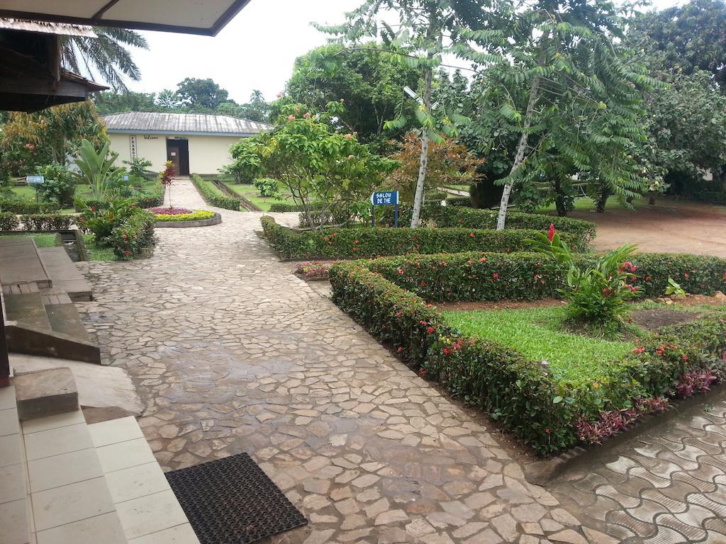Hotel Framotel Kribi Exteriör bild