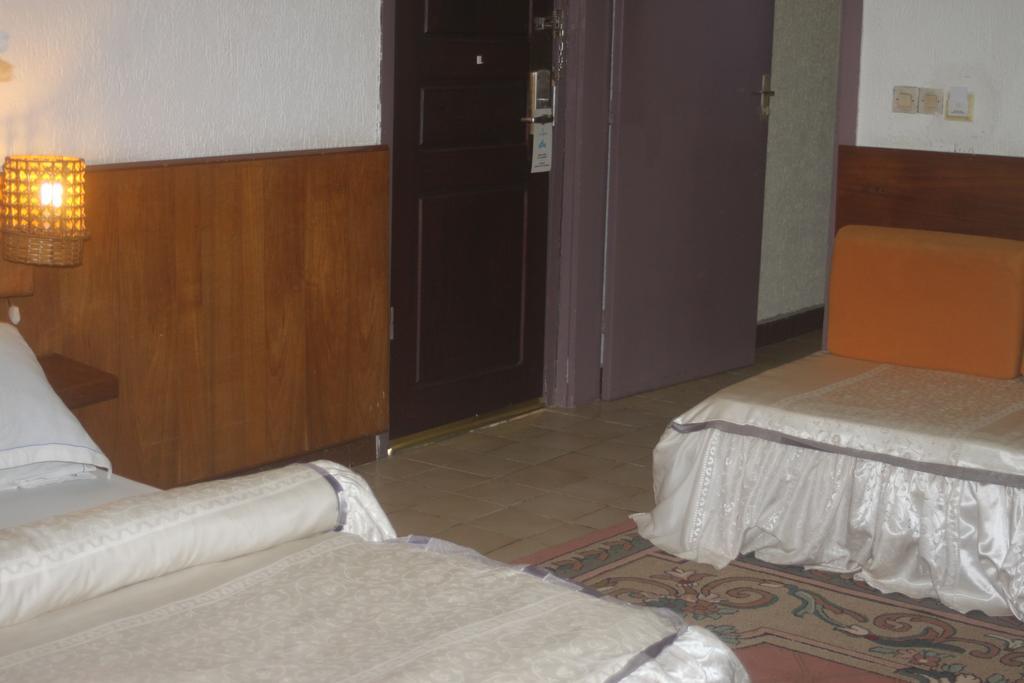 Hotel Framotel Kribi Exteriör bild